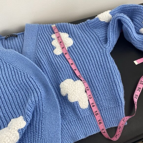 Shein Women's Cropped Cloud Knit Cardigan Size S Blue White Open Front - Picture 7 of 8